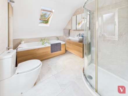 Chalton Heights, Luton, Image 11