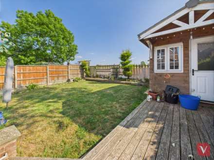 Chalton Heights, Luton, Image 15