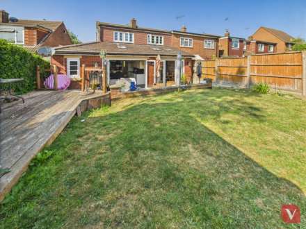 Chalton Heights, Luton, Image 16