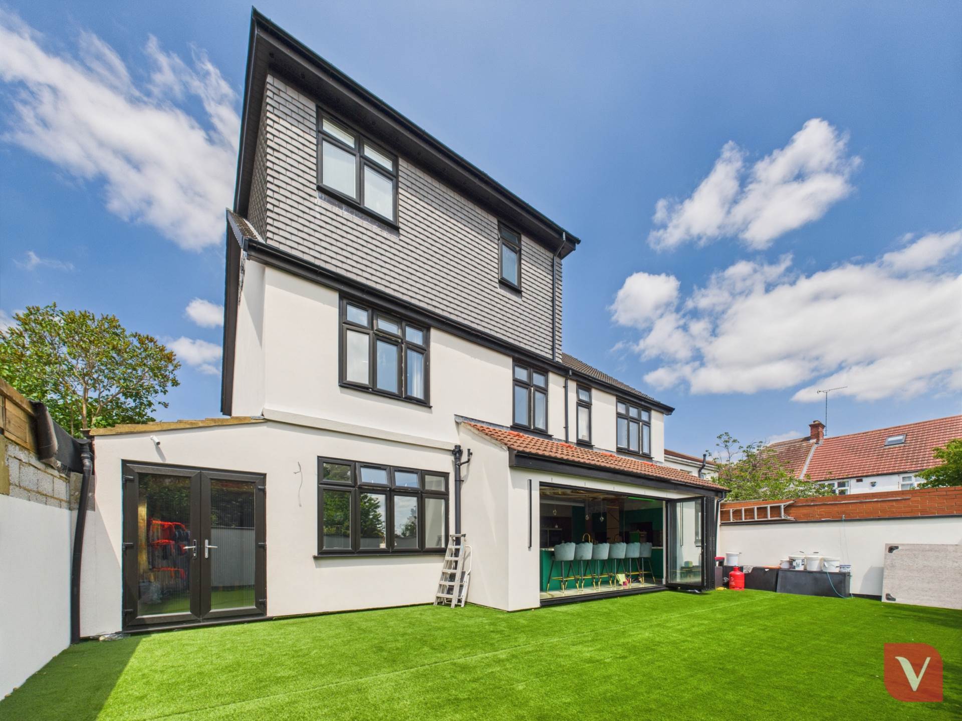 Fountains Road, Luton, Image 12