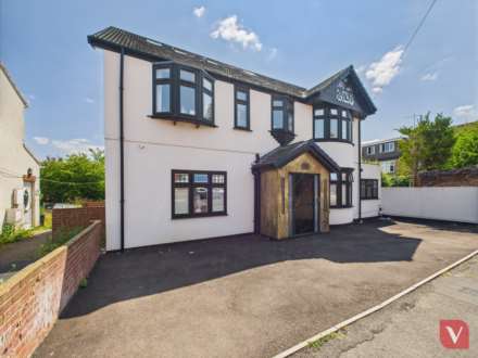 Fountains Road, Luton, Image 39