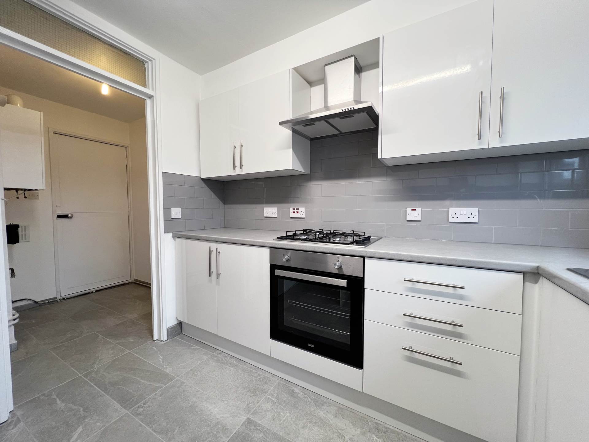 Berkely Path, Luton, Image 6