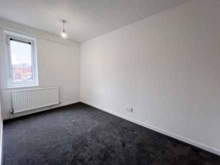 Berkely Path, Luton, Image 10