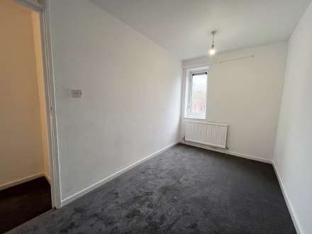 Berkely Path, Luton, Image 11