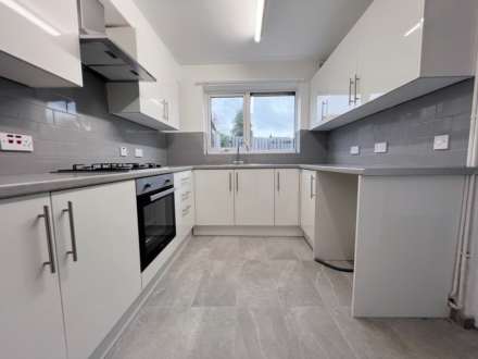 Berkely Path, Luton, Image 5