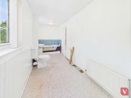 Chelsea Gardens, Dunstable, Image 10