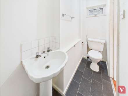 Chelsea Gardens, Dunstable, Image 4