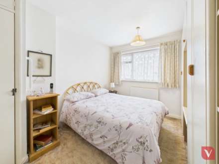 Torquay Drive, Luton, Image 12