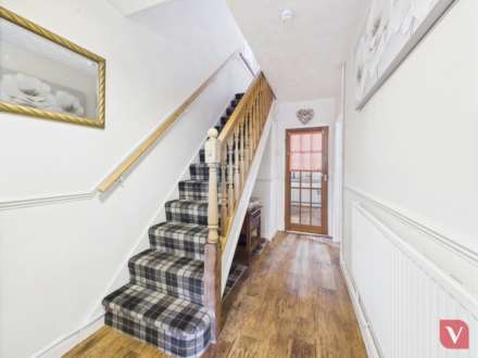 Torquay Drive, Luton, Image 2
