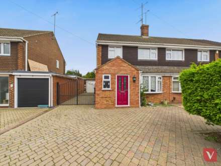 Torquay Drive, Luton, Image 21