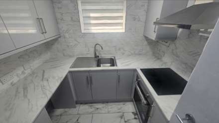 North Row, Milton Keynes, Image 6