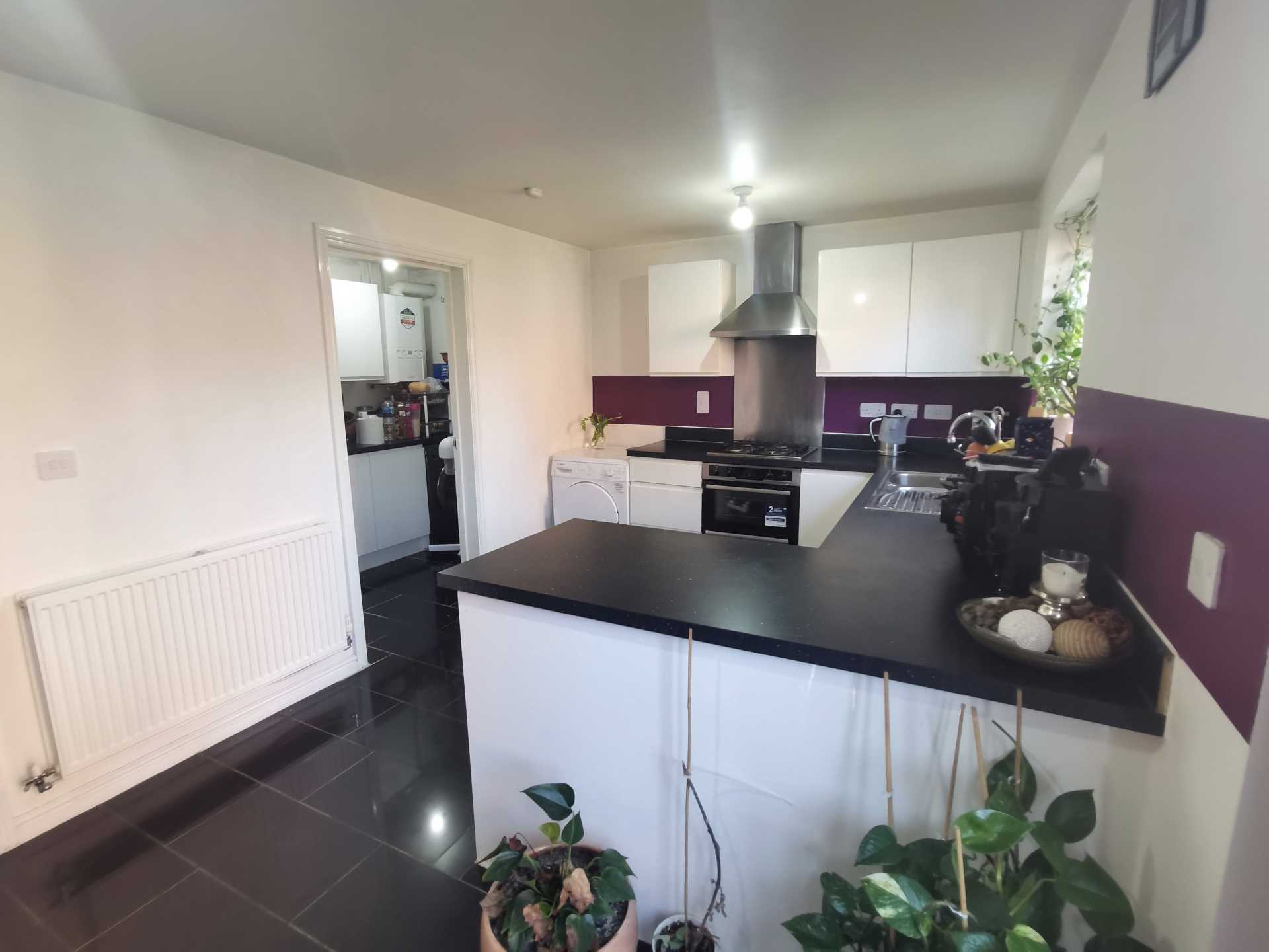 Guardian Way, Luton, Image 6