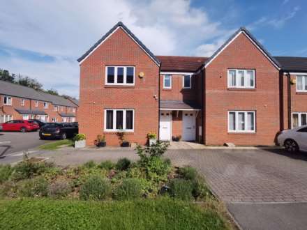 Guardian Way, Luton, Image 1