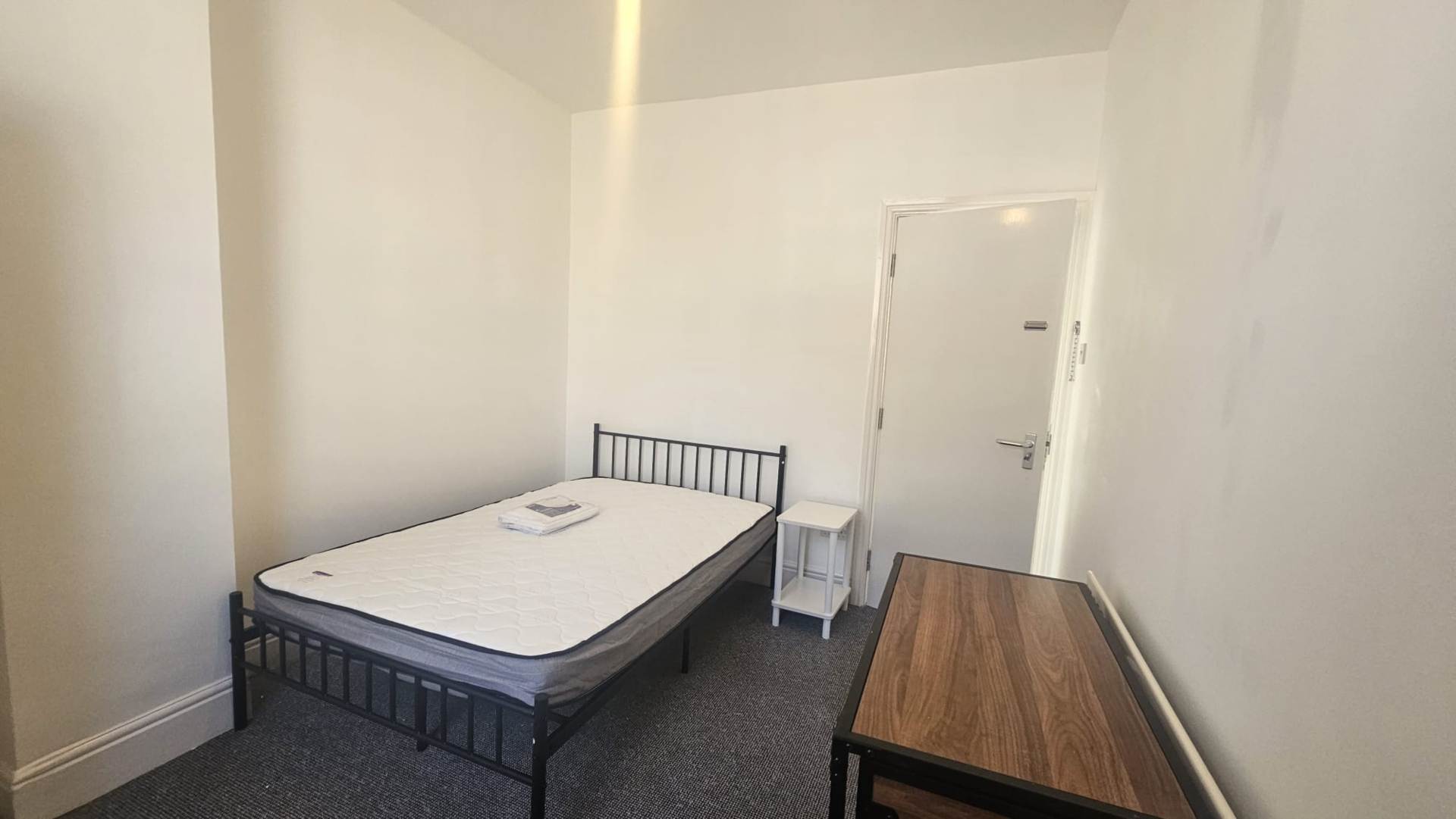 Swan Court, College Street, Northampton, Image 1