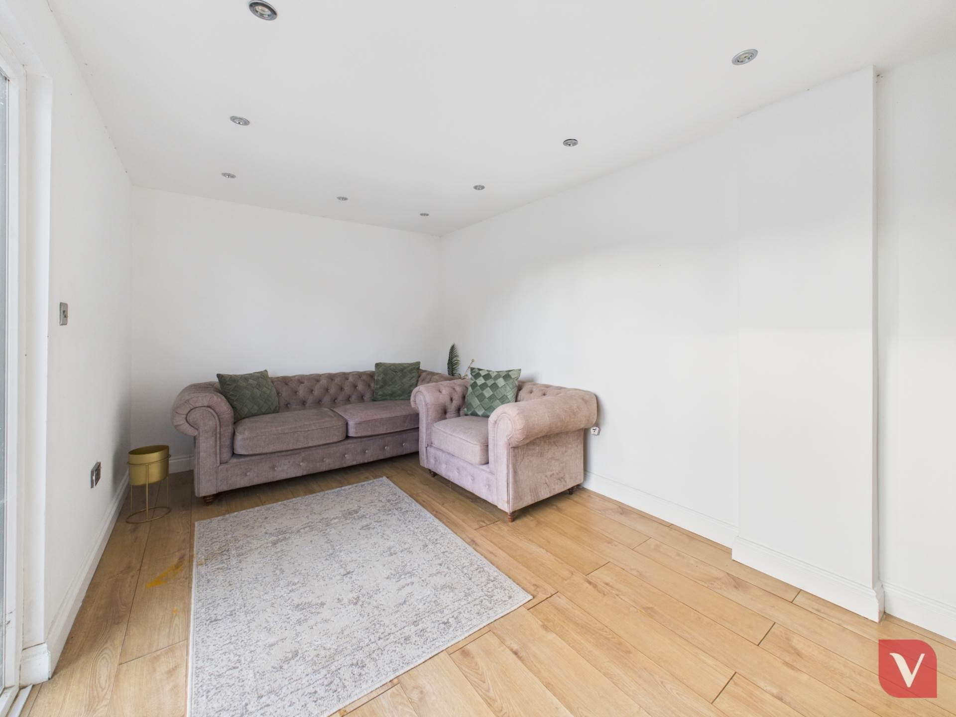 Austin Road, Luton, Image 14