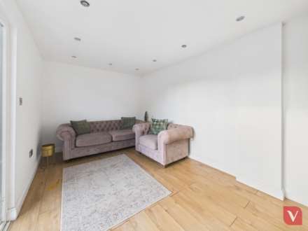 Austin Road, Luton, Image 14