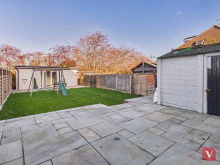 Austin Road, Luton, Image 17