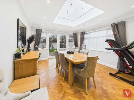 Austin Road, Luton, Image 6