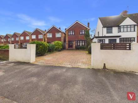 Ashcroft Road, Luton, Image 16