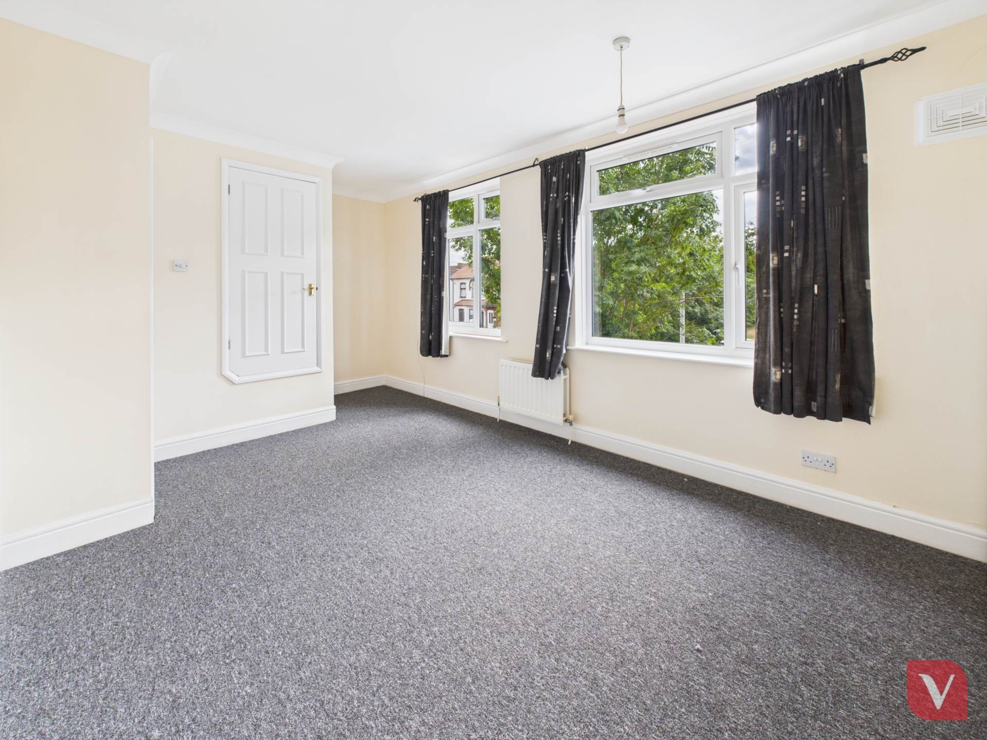 Oakley Road, Luton, Image 11