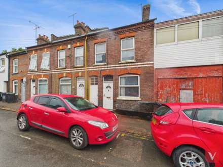 Tavistock Crescent, Luton