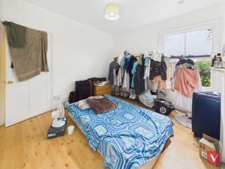 Tavistock Crescent, Luton, Image 8