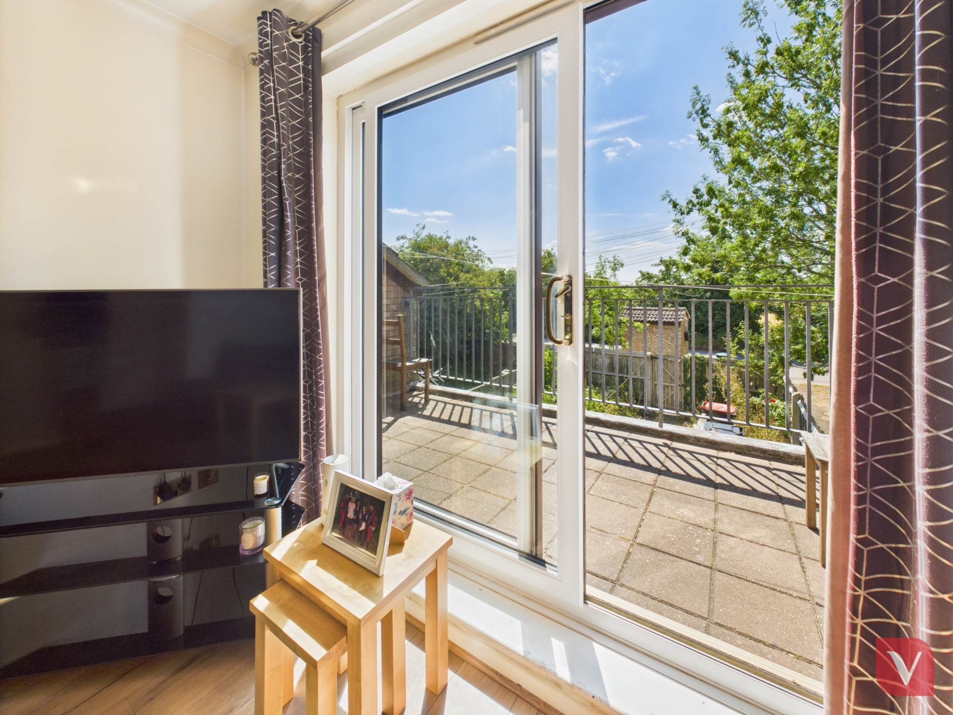 Church Road, Luton, Image 4