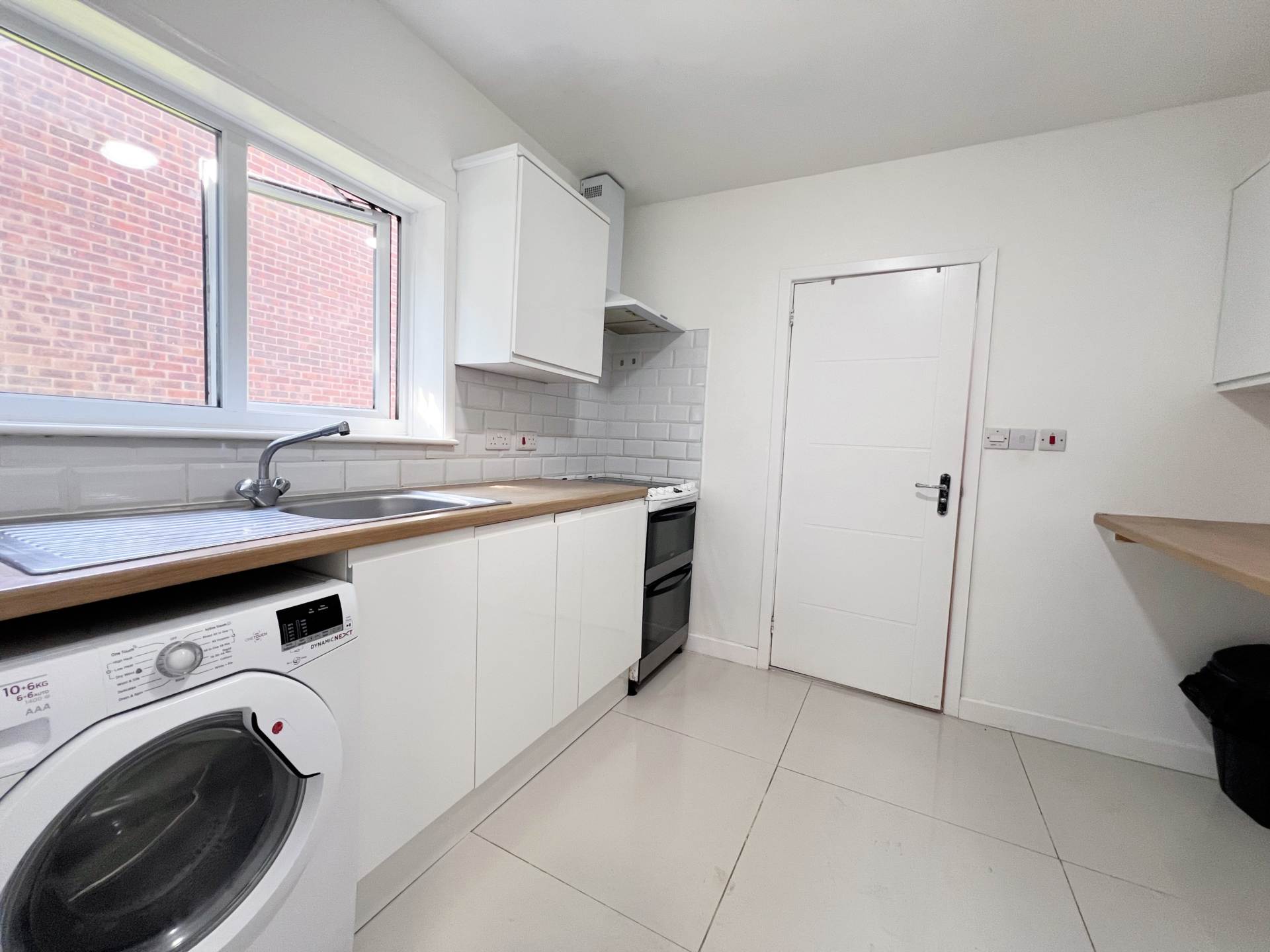 Tennyson Road, Luton, Image 2