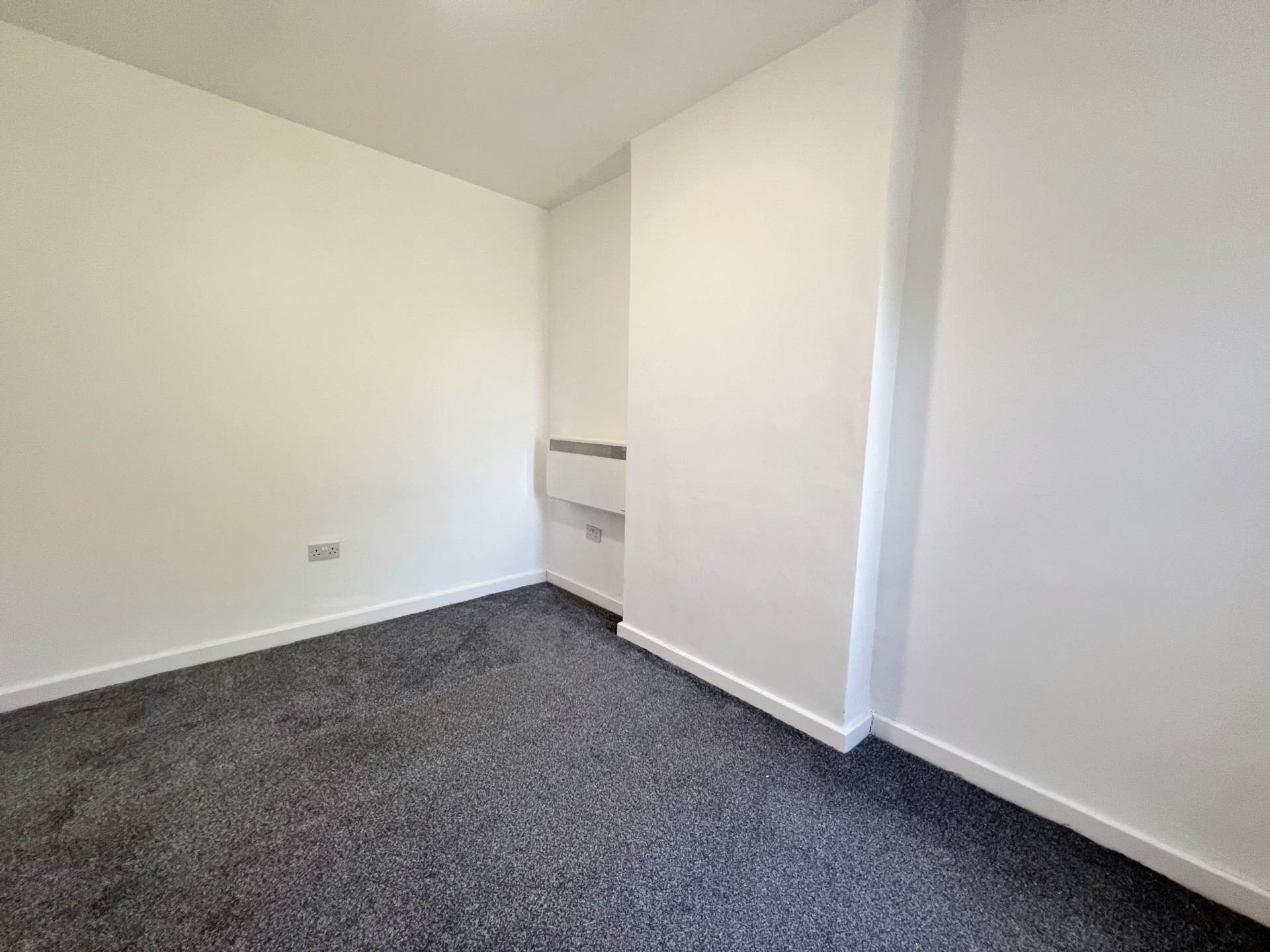 Tennyson Road, Luton, Image 4