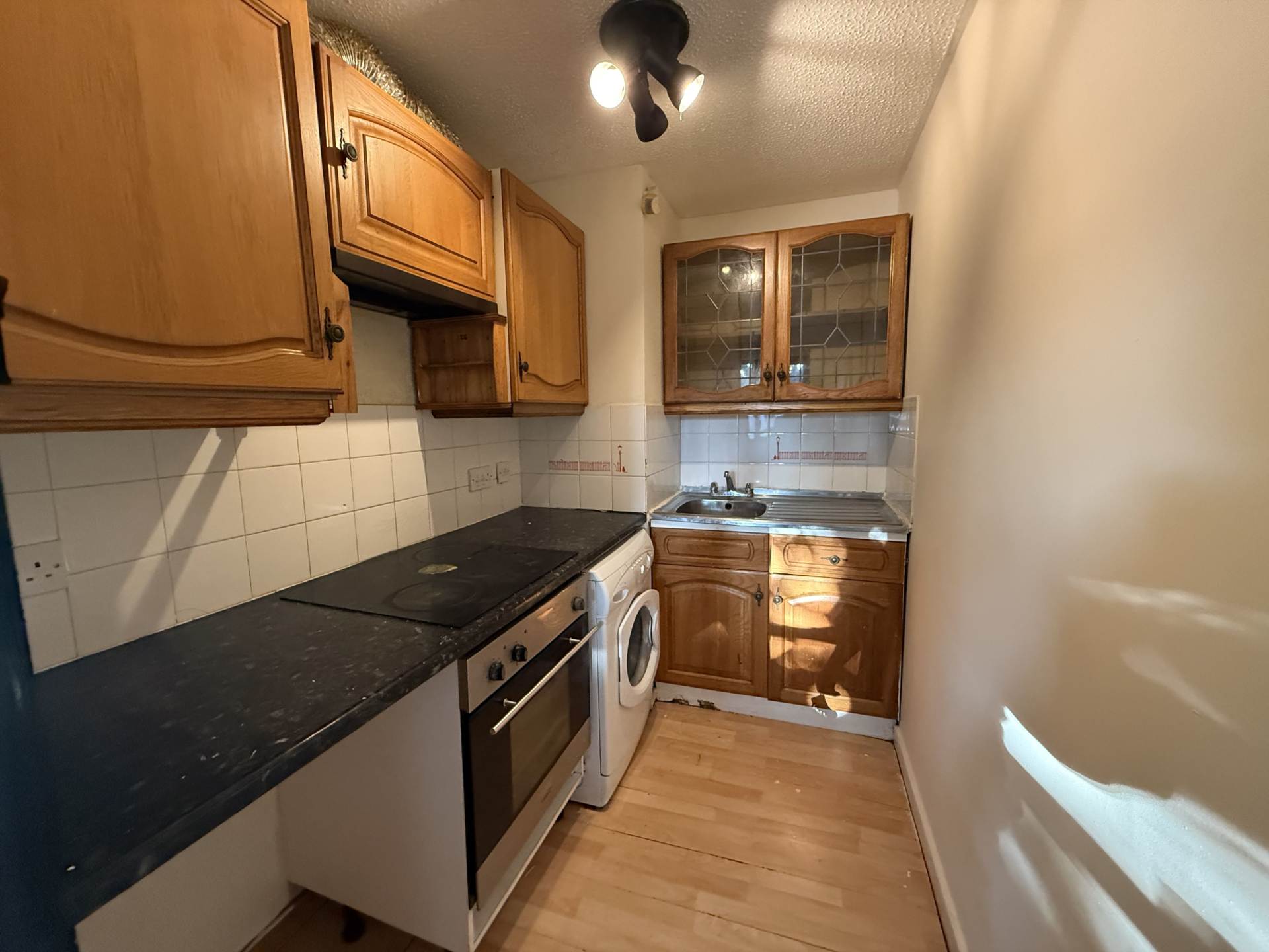 Dallow Road, Luton, Image 4