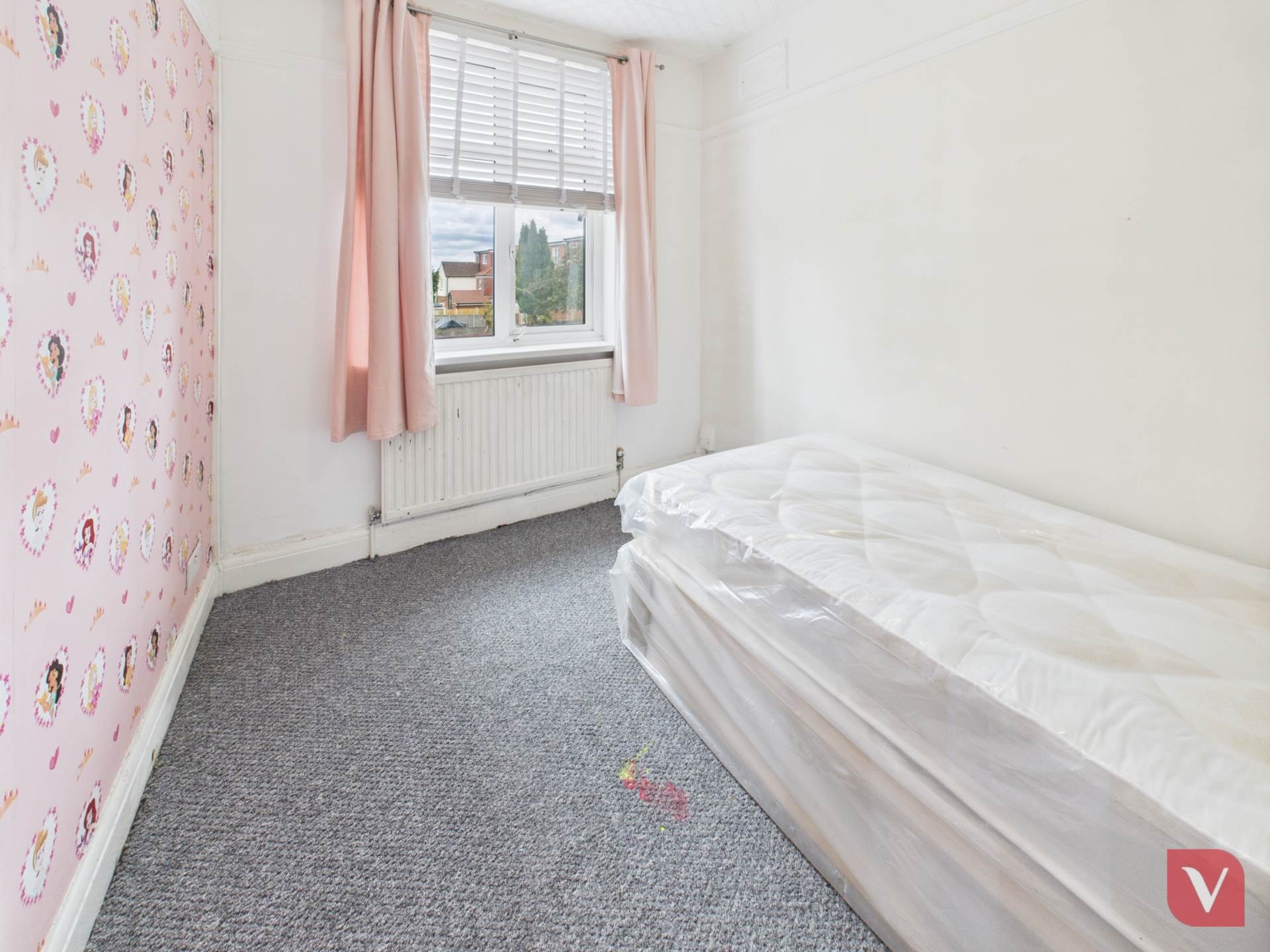 Durham Road, Luton, Image 10