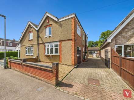 Queen Alexandra Road, Bedford