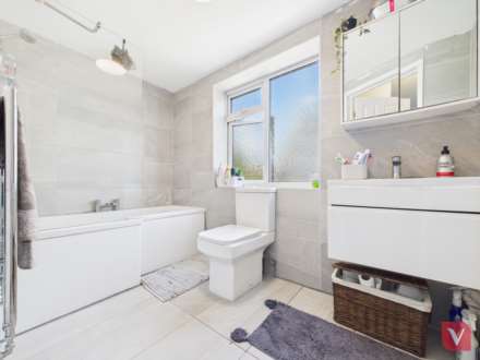 Queen Alexandra Road, Bedford, Image 11