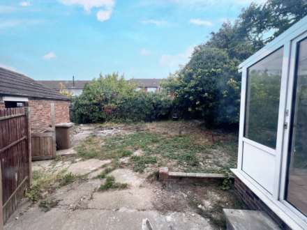 Cranbrook Drive, Luton, Image 14
