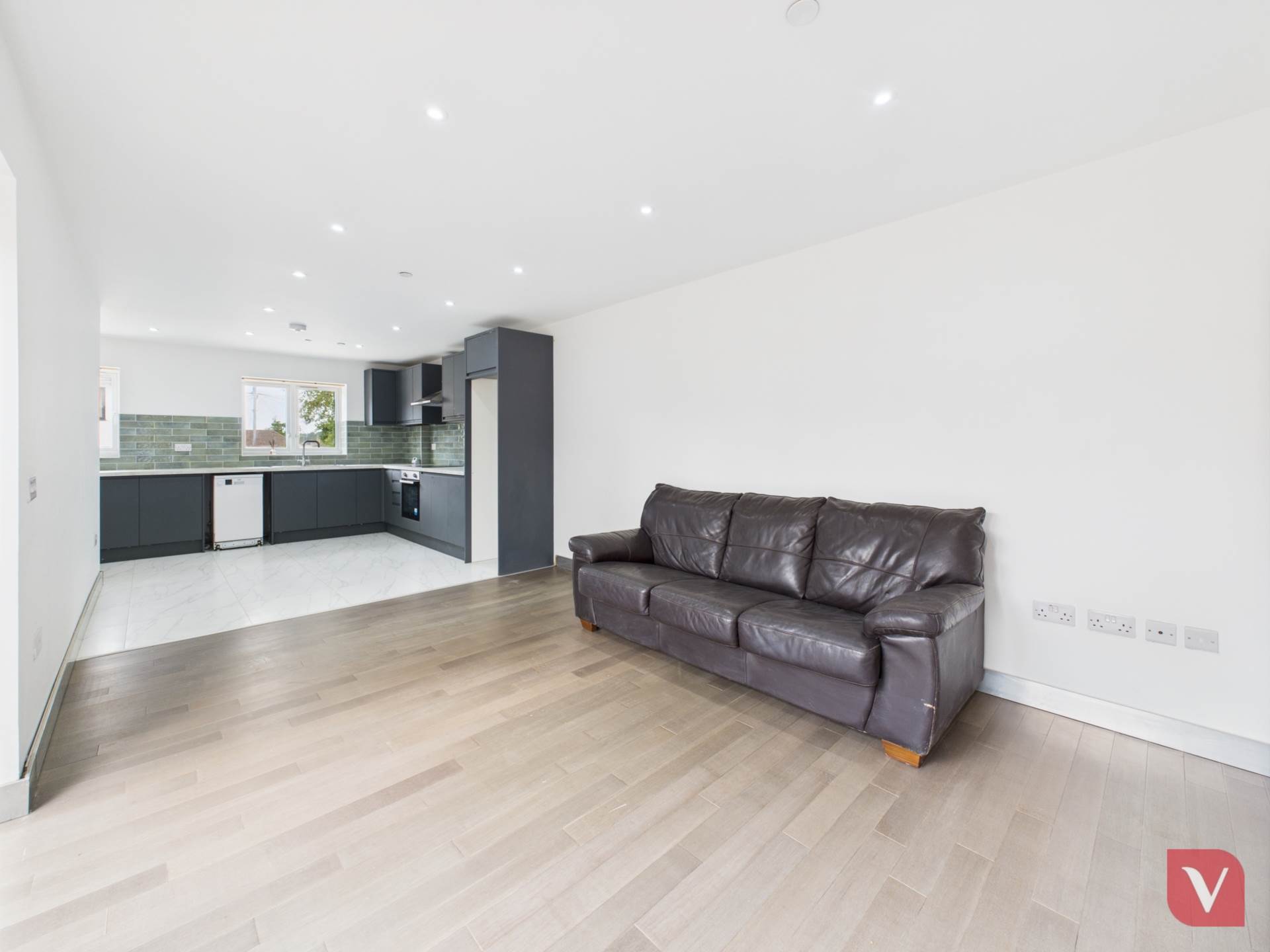 Finsbury Road, Luton, Image 13