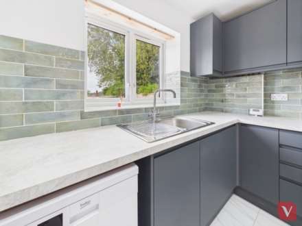 Finsbury Road, Luton, Image 10