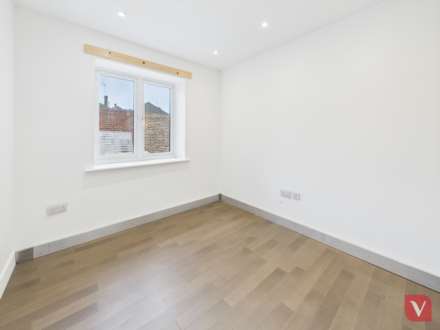 Finsbury Road, Luton, Image 9