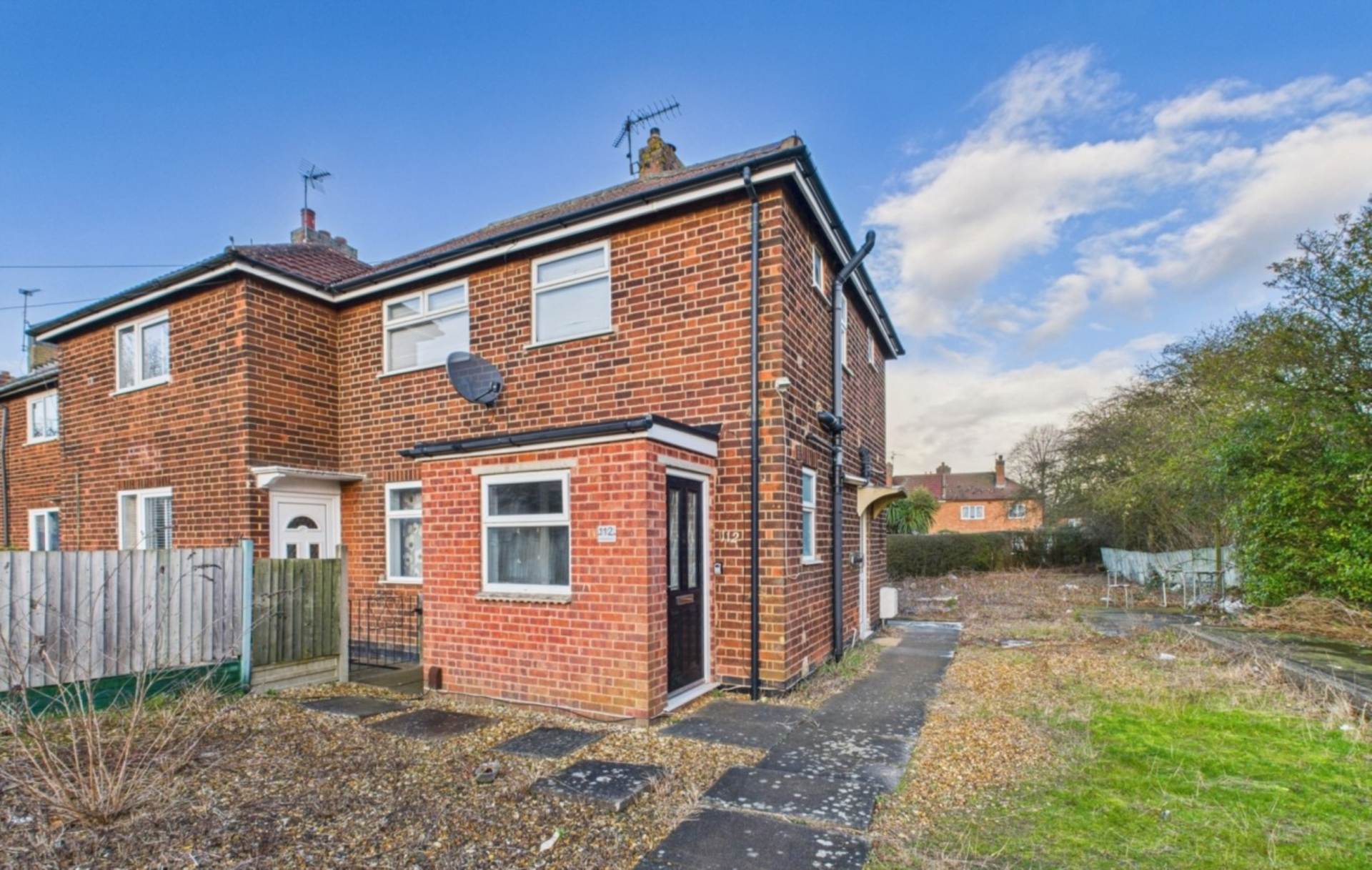 Rockingham Road, Corby, Image 1