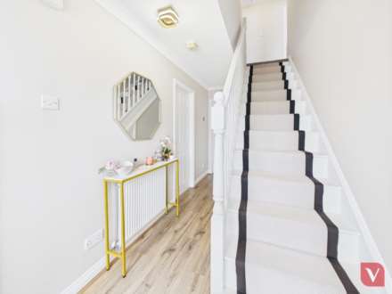 Villiers Close, Luton, Image 18