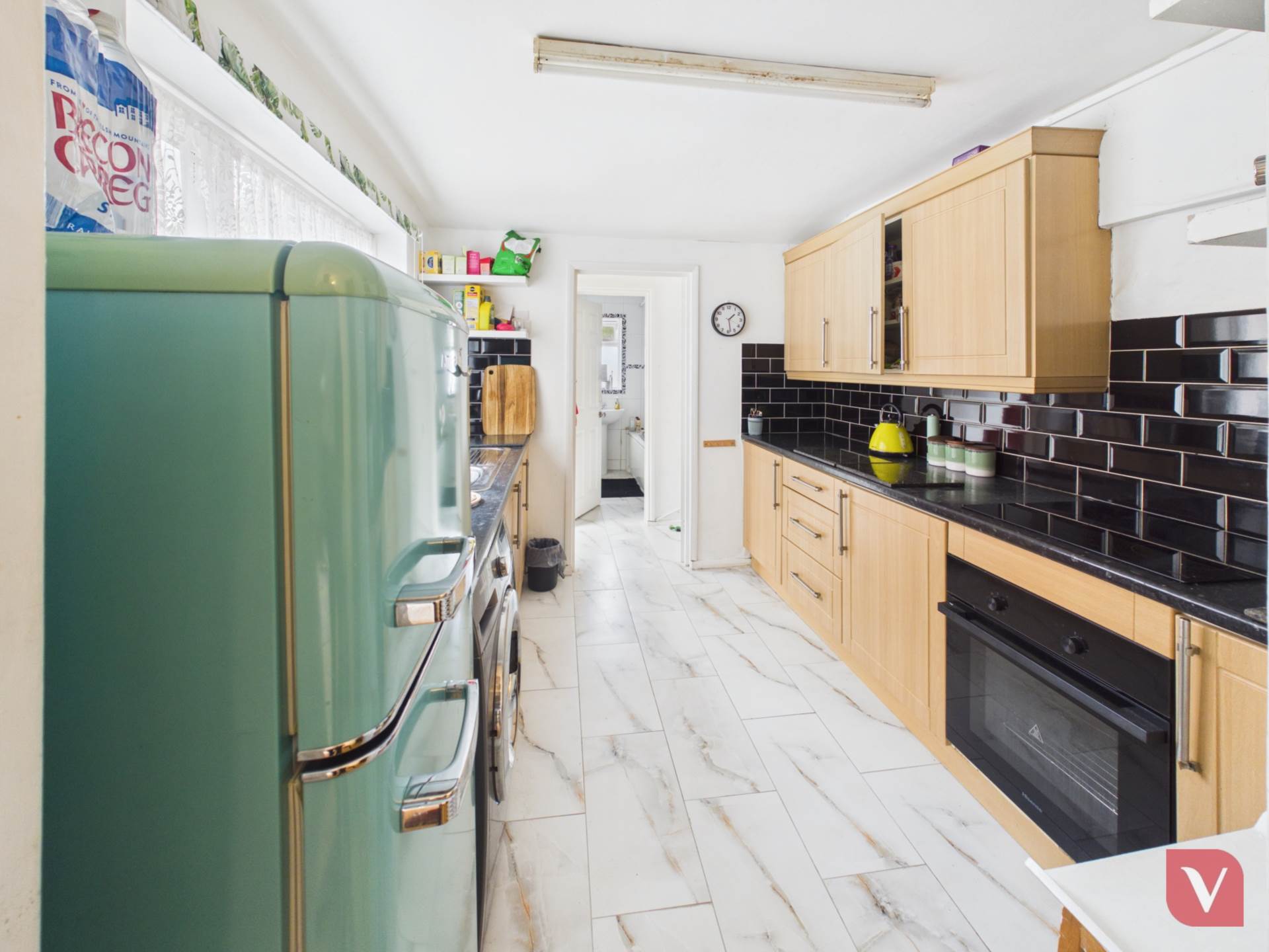 Gardenia Avenue, Luton, Image 6