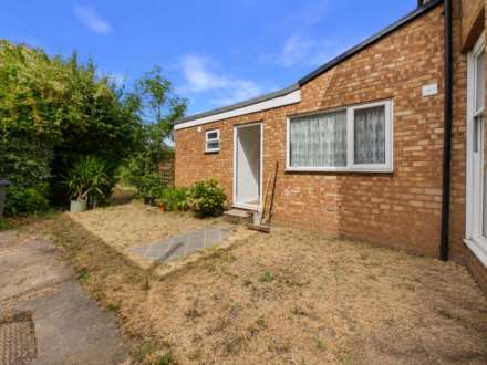 Gardenia Avenue, Luton, Image 10