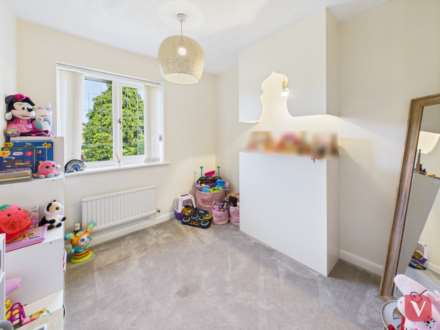 Kirby Drive, Luton, Image 13