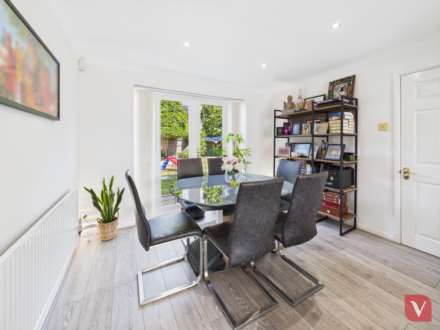 Kirby Drive, Luton, Image 20