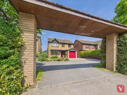 Kirby Drive, Luton, Image 24