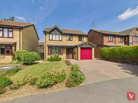 Kirby Drive, Luton, Image 25