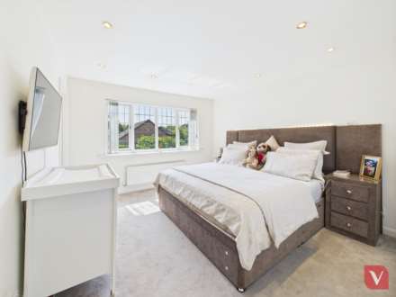 Kirby Drive, Luton, Image 8