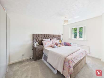 Kirby Drive, Luton, Image 9