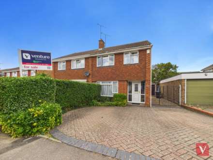 Turnpike Drive, Luton