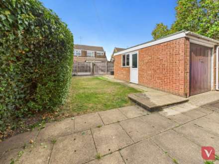Turnpike Drive, Luton, Image 16