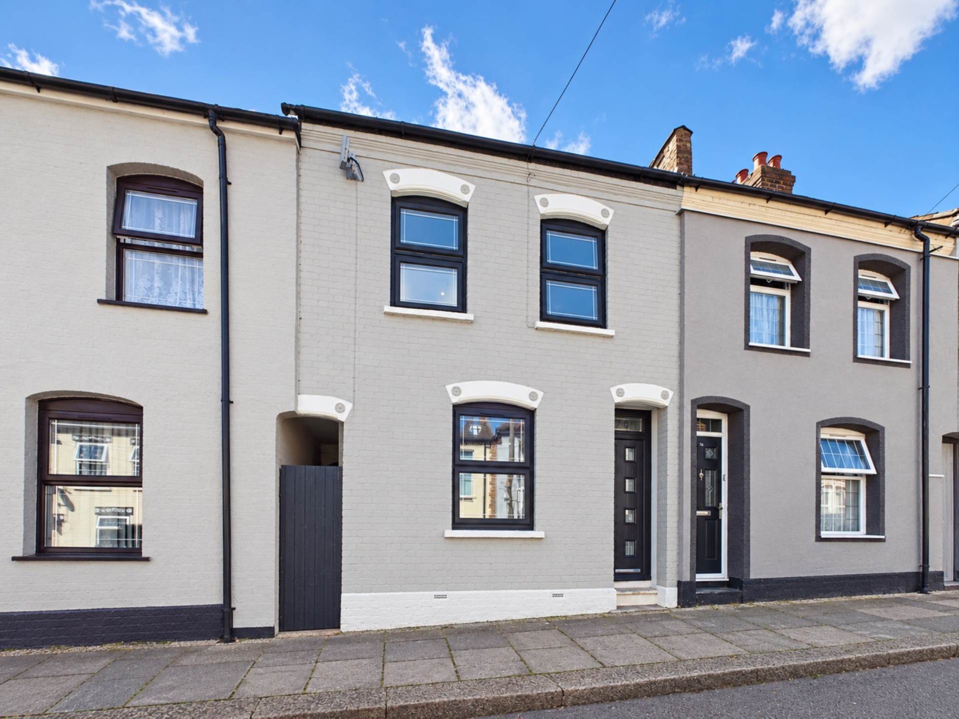 Warwick Road West, Luton, Image 2